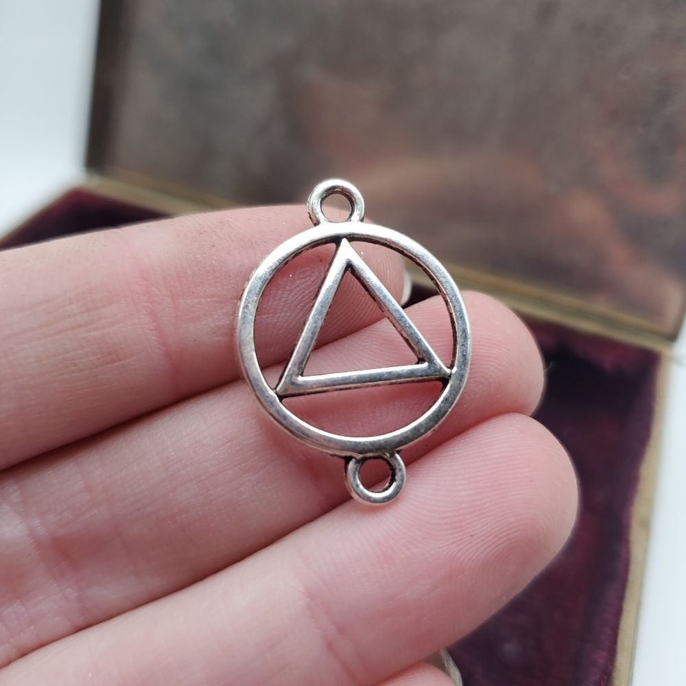 AA recovery charm necklace pendant‎